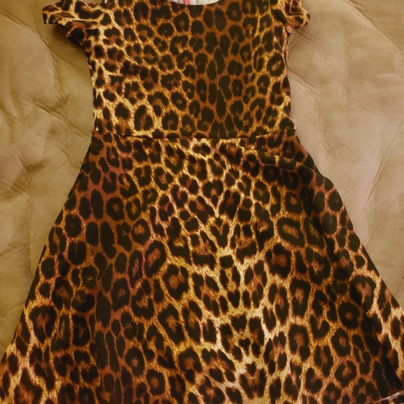 Girls size 8 and 10/12 clothes size 3 shoes - Picture 8 of 15